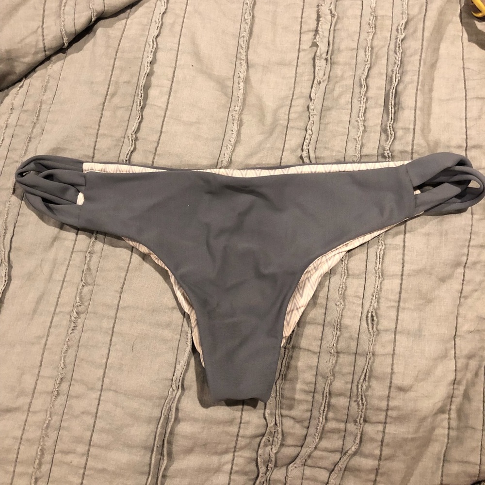 Acacia charcoal bottoms
